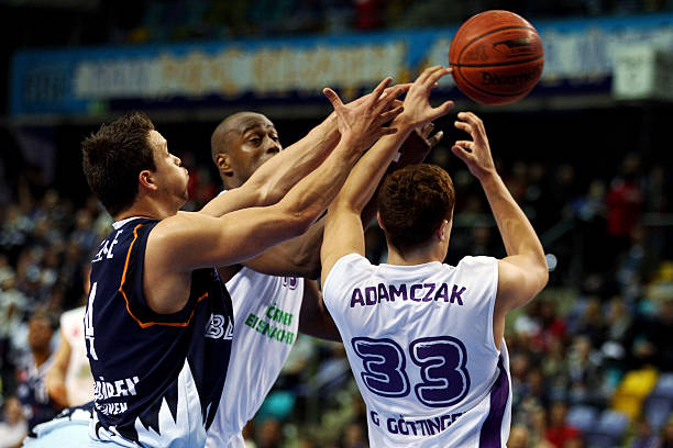 思羽的反击 思羽的反击